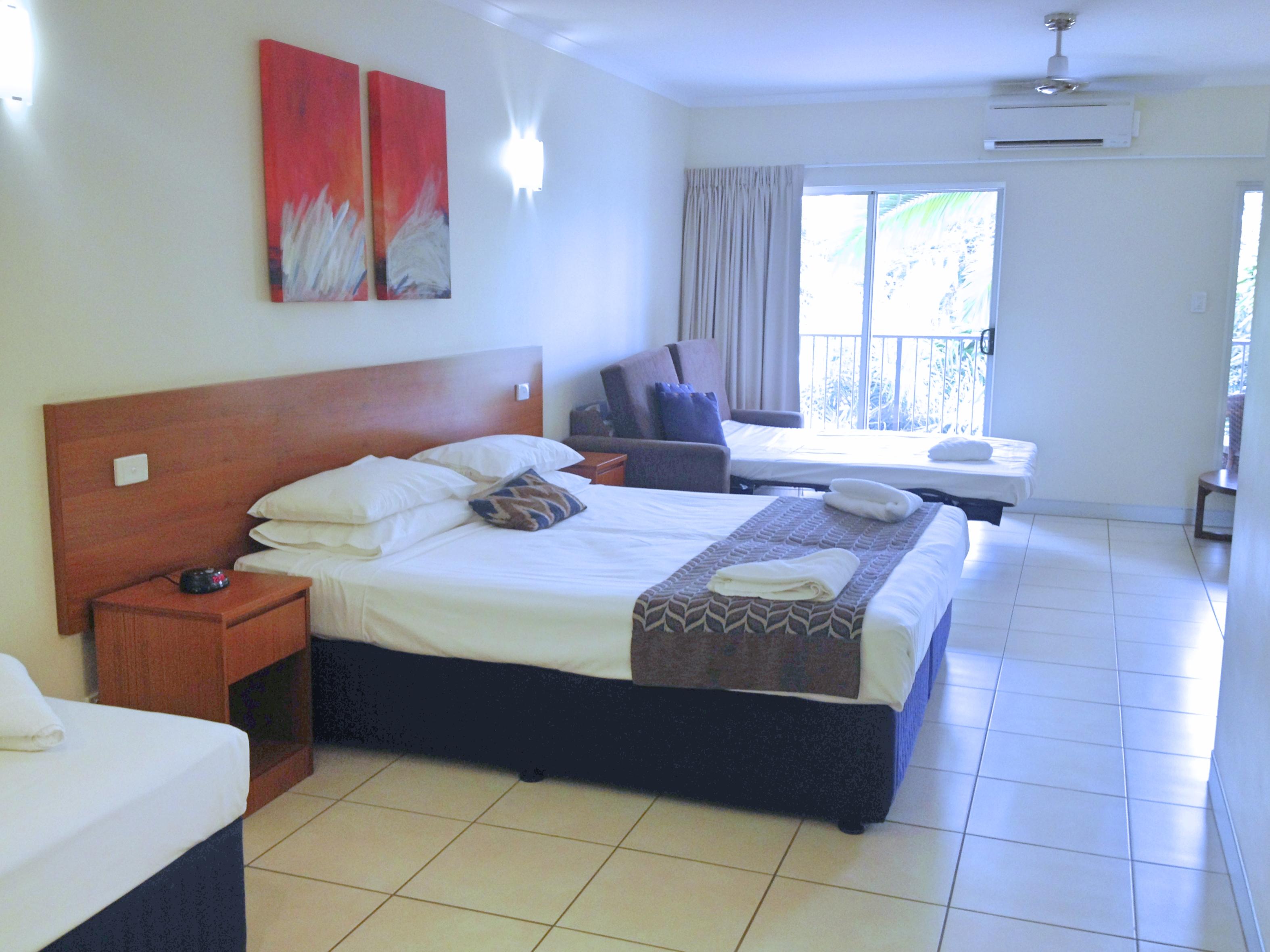Cairns Queenslander Hotel & Apartments Kültér fotó