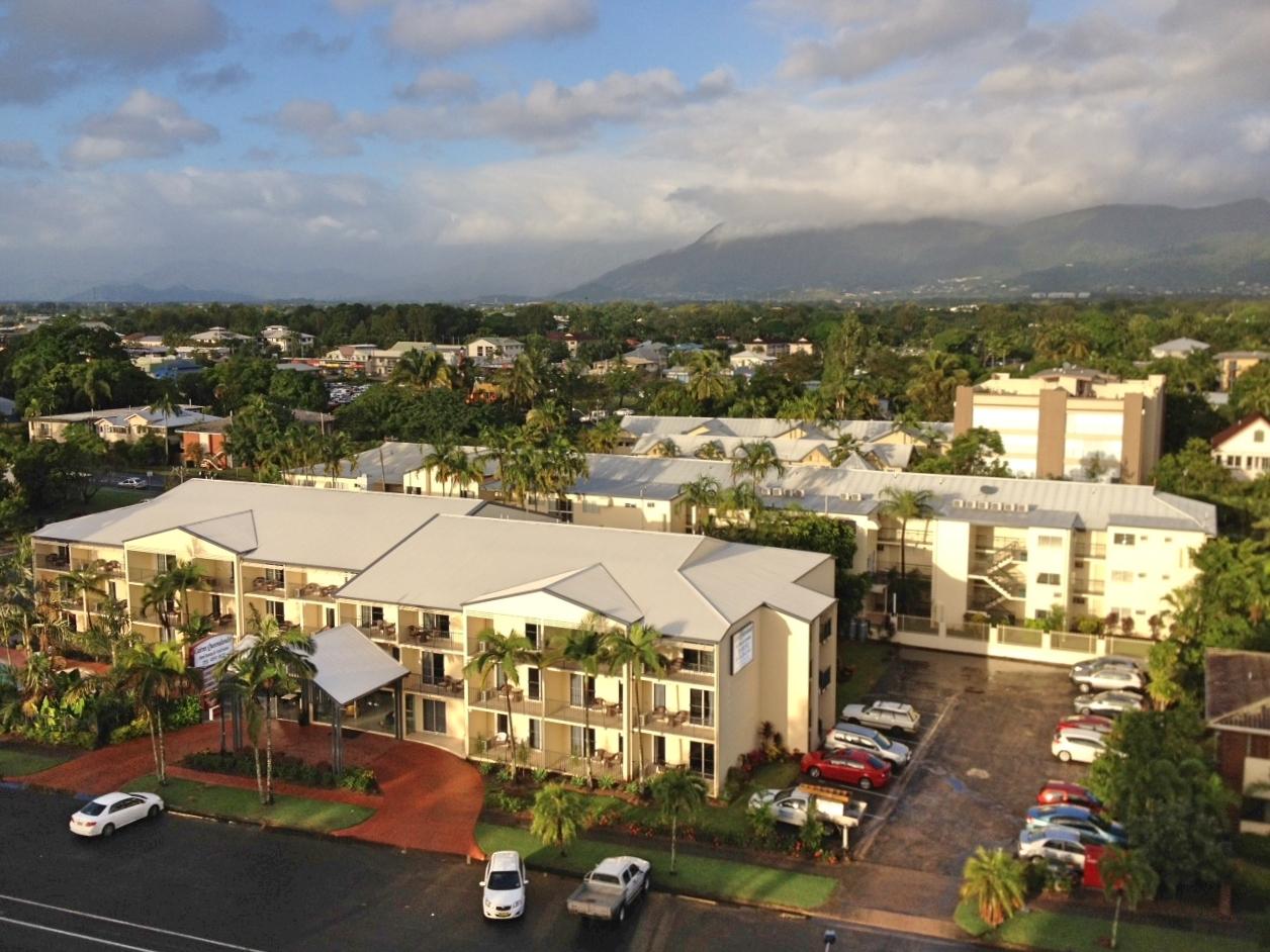 Cairns Queenslander Hotel & Apartments Kültér fotó