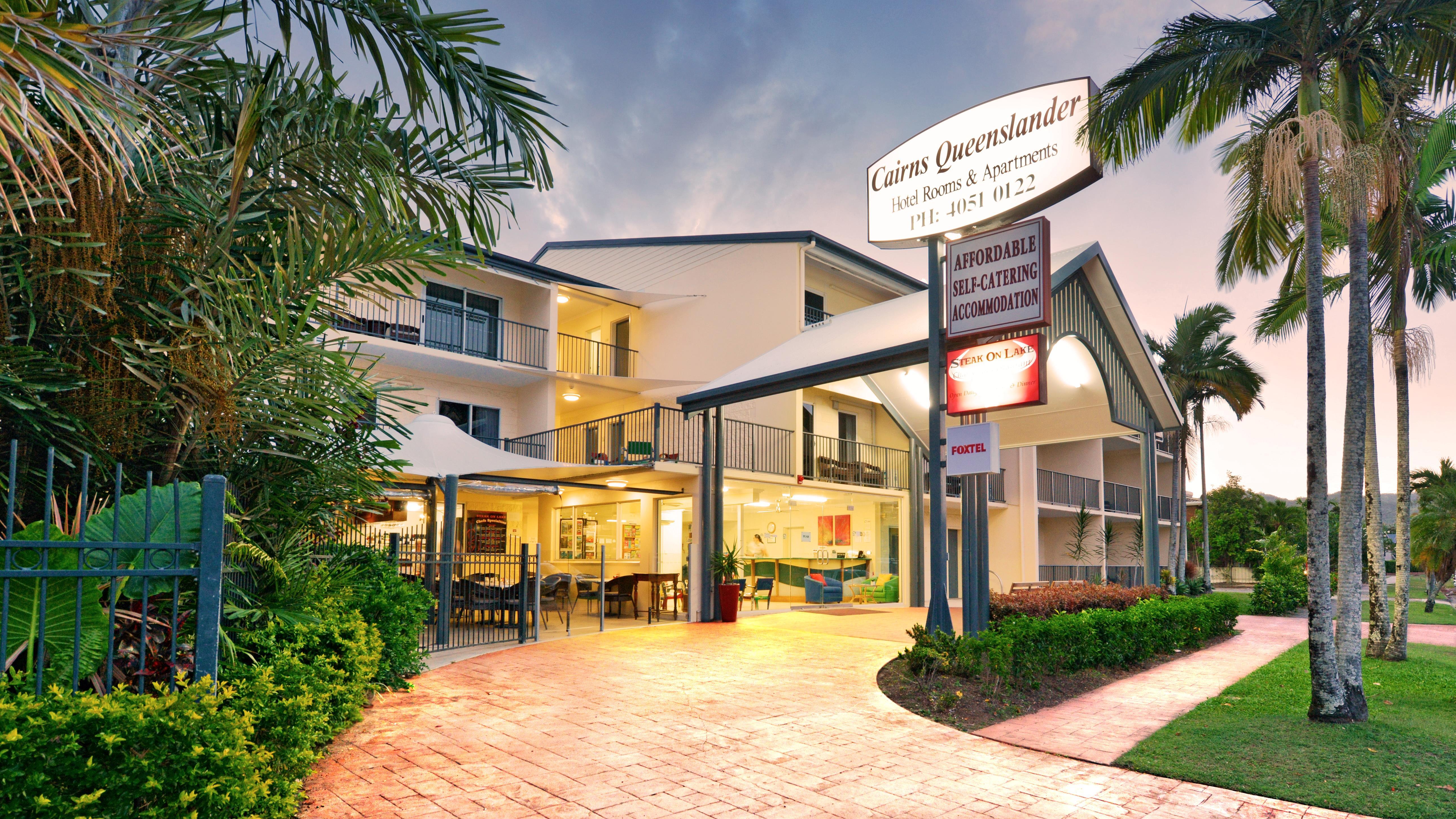 Cairns Queenslander Hotel & Apartments Kültér fotó